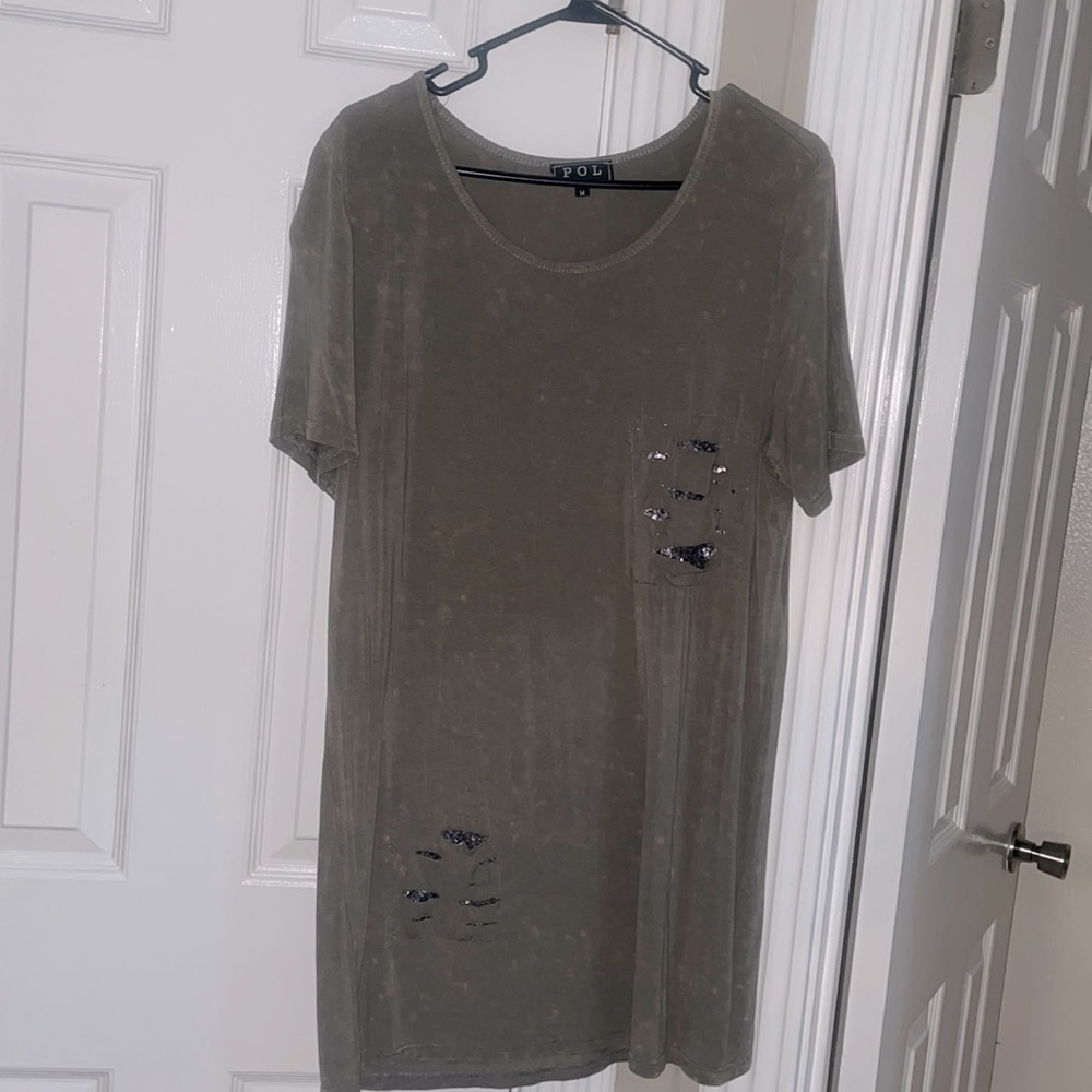 Tshirt dress.